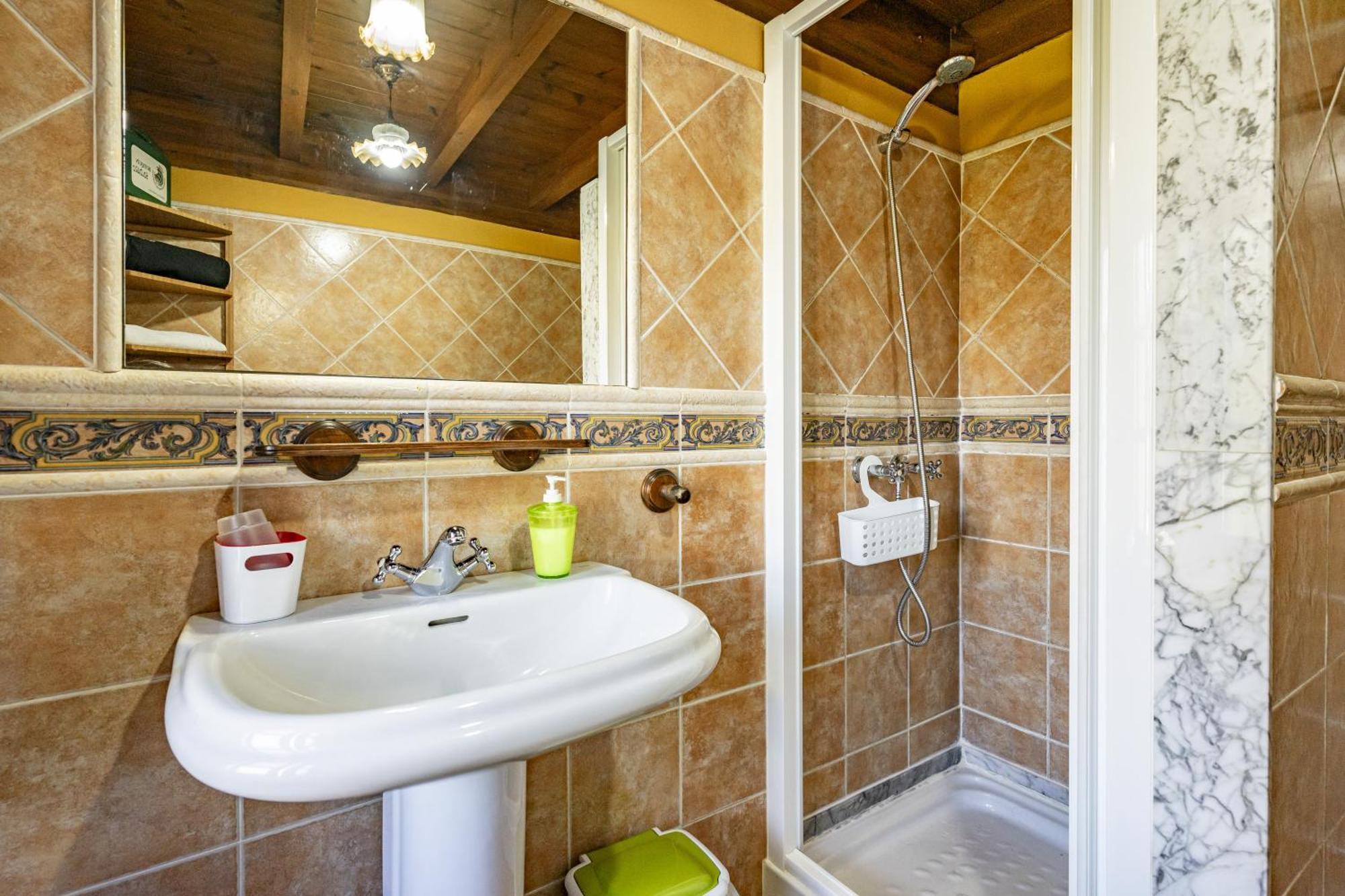 Maison d'hôtes Casa Raquel à Mestas De Con Extérieur photo